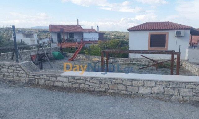 Ρέθυμνο: Η παιδική χαρά που θυμίζει Βαγδάτη