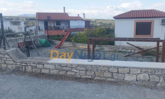 Ρέθυμνο: Η παιδική χαρά που θυμίζει… Βαγδάτη