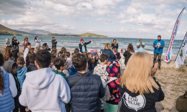 Garnier & Super Market Μασούτης | Καθαρισμός παραλίας στον Ευβοϊκό σε συνεργασία με την All For Blue