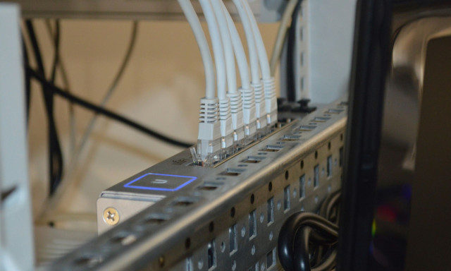 Αν έπεφτε το ίντερνετ για ένα 24ωρο βήμα προς βήμα: Παγκόσμιος πανικός και τοπίο στην ομίχλη