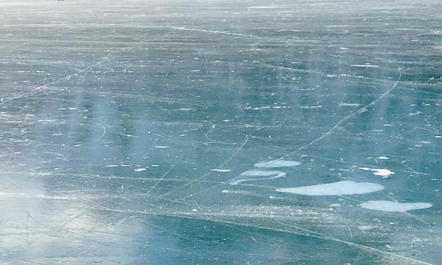 Καναδάς: Περιπετειώδης διάσωση ενός αγοριού που έπεσε σε παγωμένο ποτάμι