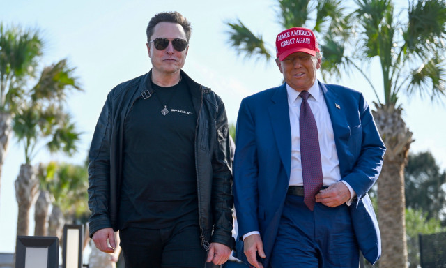 Ιστορικό «ρεκόρ» για τον Έλον Μασκ: Ο πρώτος άνθρωπος με καθαρό πλούτο ύψους 400 δισ. δολαρίων