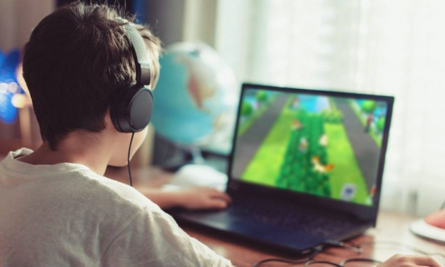 Ρωσία: Μαθητής θαύμα 7 ετών δέχτηκε επαγγελματική πρόταση από εταιρεία IT