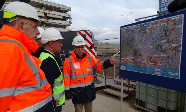 Επίσκεψη Σταϊκούρα στο εργοτάξιο κατασκευής της Γραμμής 4 του Μετρό στη Βεΐκου: «Το έργο προχωρά»