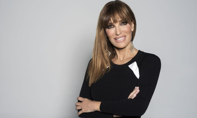 Βίκυ Χατζηβασιλείου: «Εγώ είπα το πρώτο δελτίο της ελεύθερης τηλεόρασης, όχι η Λιάνα Κανέλλη»