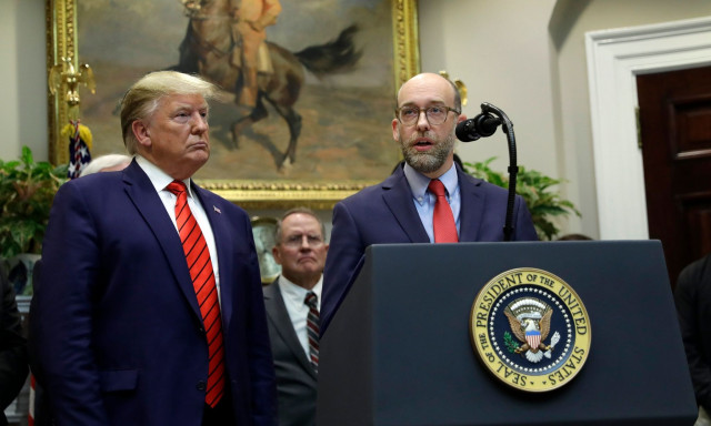 ΗΠΑ: Ο ιθύνων νούς του «Project 2025» διευθυντής, Ρας Βόουτ σε κομβική θέση στην κυβέρνηση Τραμπ