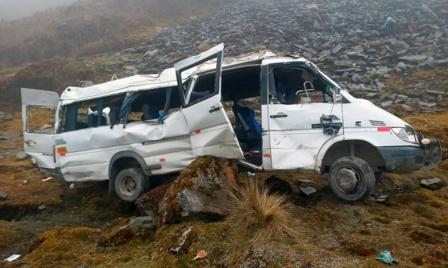 Περού: Τουλάχιστον επτά νεκροί και 30 τραυματίες σε τροχαίο με λεωφορείο