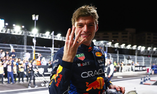 Formula 1: Το σήκωσε ξανά! Για 4η συνεχόμενη φορά Παγκόσμιος Πρωταθλητής ο Φερστάπεν!