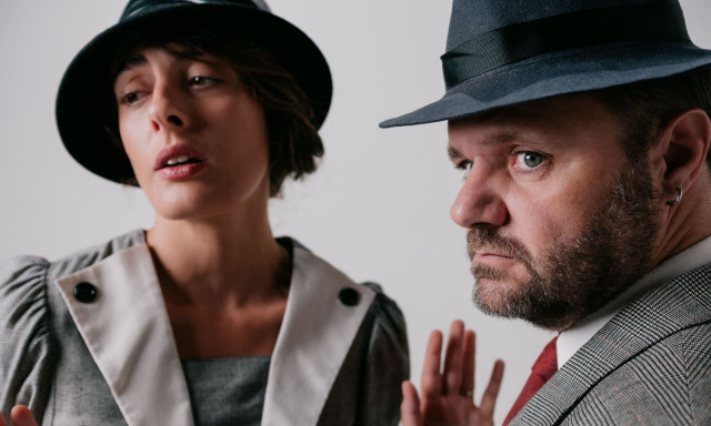 Θέατρο Τζένη Καρέζη: Δέκα ακόμα παραστάσεις για «Τα 39 Σκαλοπάτια»