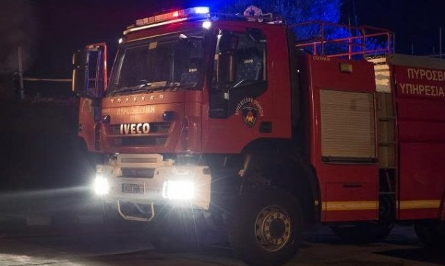 Φωτιά στη Λαχαναγορά του Βόλου – Άμεση επέμβαση της Πυροσβεστικής