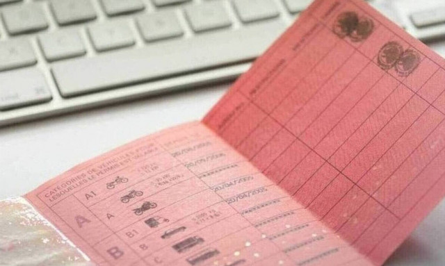 Δίπλωμα οδήγησης: Ποιοι το χάνουν μέσα στο 2025 - Ποια θα είναι η νέα του μορφή