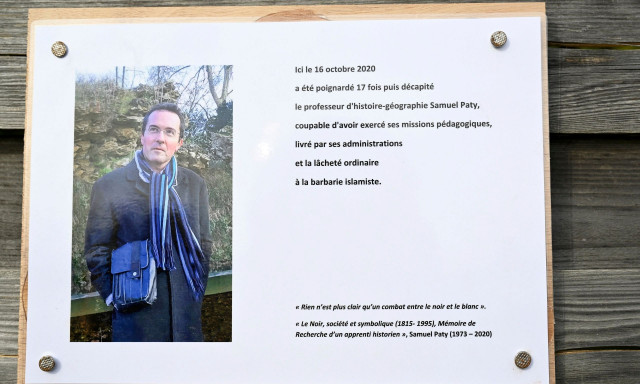 Γαλλία-Αποκεφαλισμός Πετί: Τέσσερα χρόνια μετά η μαθήτρια ομολόγησε ότι δεν ήταν παρούσα στο μάθημα