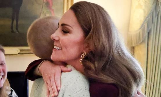 Πέθανε η έφηβη με καρκίνο που είχε επισκεφθεί την Κέιτ Μίντλετον - «Έκανε όνειρα μέχρι το τέλος»