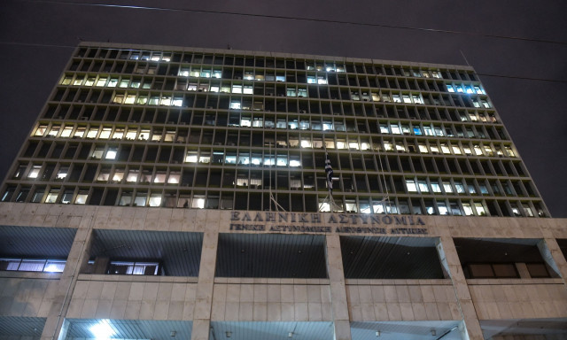 Κρατούμενος βρέθηκε απαγχονισμένος στα κρατητήρια της ΓΑΔΑ