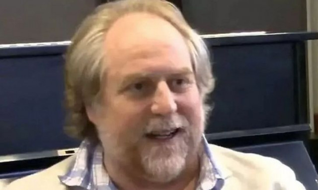 Πέθανε ο ηθοποιός Julien Arnold επάνω στη σκηνή