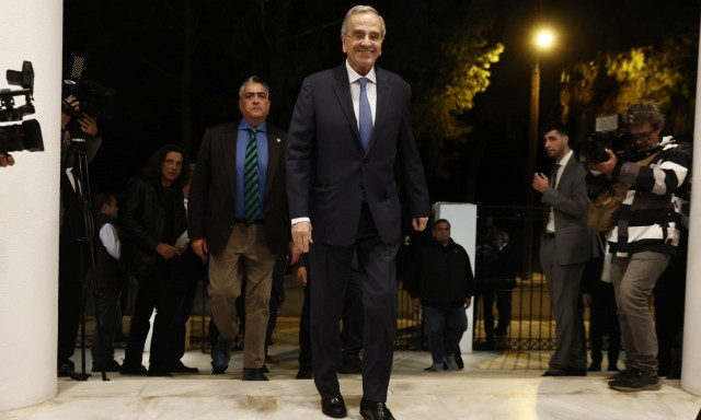 Μια διαγραφή (Σαμαράς) με «πολλά ποδάρια»