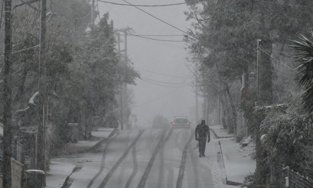 Καιρός – Κολυδάς: Η «καλοκαιρία» Elena φέρνει ισχυρές βροχές, χιονοπτώσεις, παγετό και έντονα μποφόρ