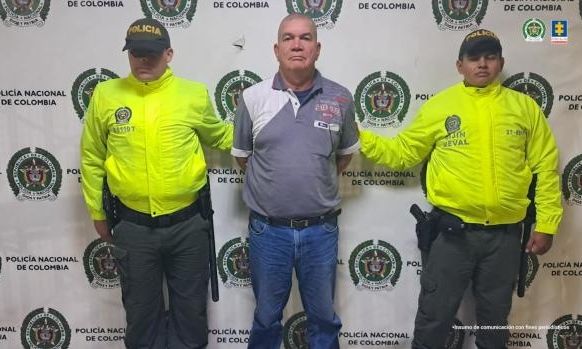 Κολομβία: Οδηγός σχολικού απήγαγε 7χρονη και τη βίαζε για 12 χρόνια  - Πώς δραπέτευσε