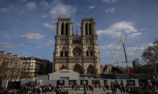 Παναγία των Παρισίων: Ανοίγει ξανά μετά απο 5,5 χρόνια - Συγκλονιστικές εικόνες