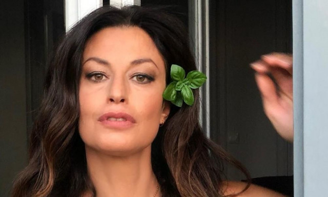 Δωροθέα Μερκούρη: «Η ζωή αλλάζει στα 50, βλέπω αλλαγή στο σώμα μου, παίρνω πιο εύκολα βάρος»