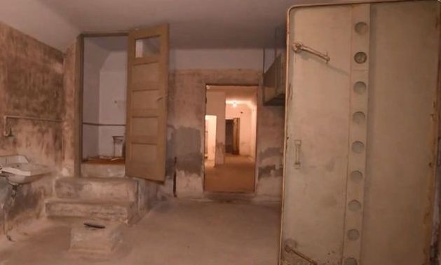 Το καταφύγιο στην «καρδιά» του Πειραιά που κατασκευάστηκε το 1940 και διατηρείται σε καλή κατάσταση