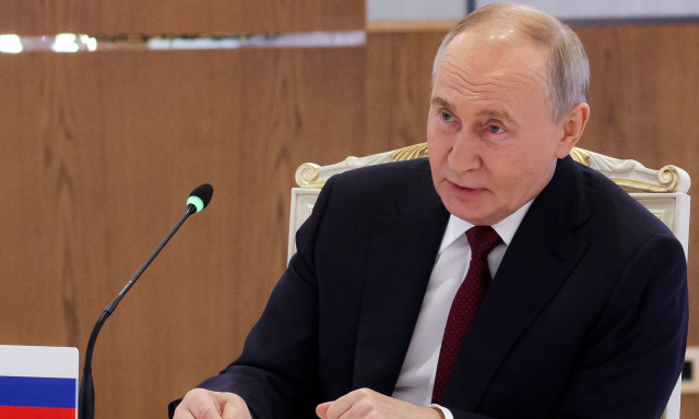 Ρωσία: Ο Βλαντιμίρ Πούτιν υπέγραψε τον νέο προϋπολογισμό, δαπάνες – ρεκόρ για την Άμυνα