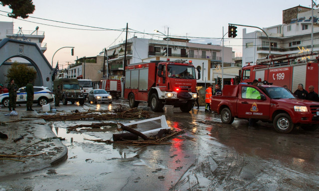 Severe weather 'Bora' causes problems across Greece