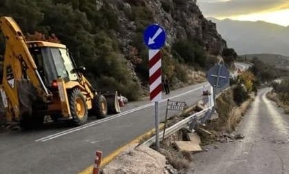 Σε απόγνωση οι κάτοικοι: Κλειστός ο δρόμος Δελφών – Αράχωβας