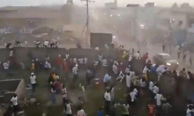 Γουινέα: Ποδοσφαιρική τραγωδία με δεκάδες νεκρούς - Σοκάρουν τα βίντεο στα social media