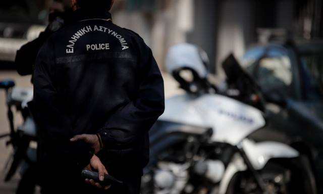 Λαμία: Τους «τσάκωσαν» για διάρρηξη – Ο ένας εκ των δραστών μαχαίρωσε τον σπιτονοικοκύρη