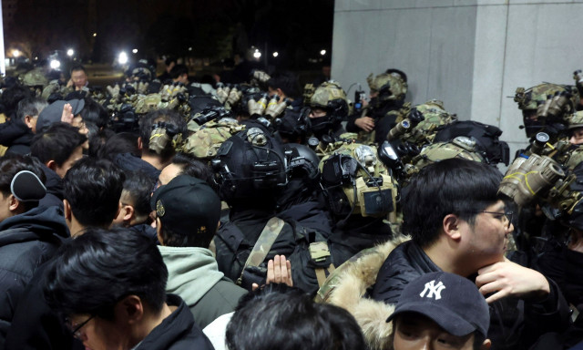 LIVEBLOG: «Θρίλερ» στην Νότιο Κορέα μετά την κήρυξη στρατιωτικού νόμου - Οχυρωμένοι στο Κοινοβούλιο