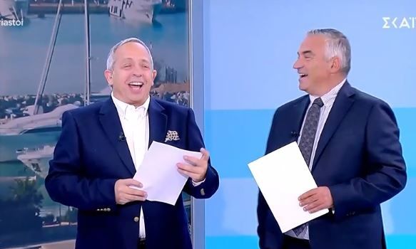 Ρεπόρτερ του ΣΚΑΪ ξέσπασε σε γέλια σε live σύνδεση - «Δεν μπορεί να μιλήσει»
