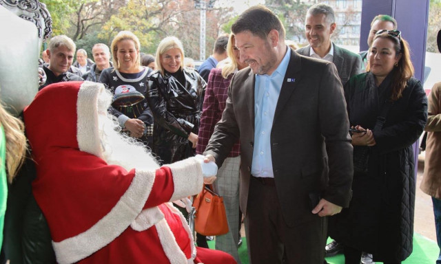 Νίκος Χαρδαλιάς: «Φέτος θα κάνουμε γιορτές στο… χωριό! Το Πεδίον του Άρεως αλλάζει!»