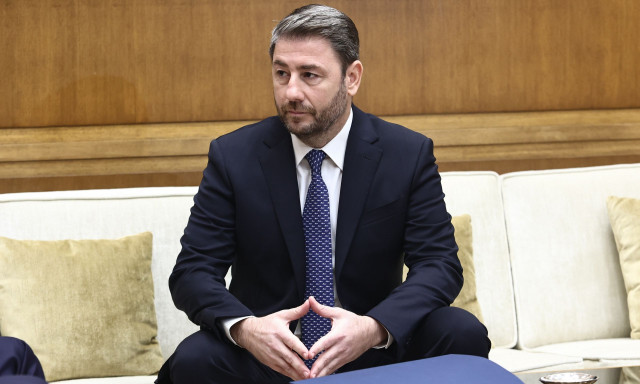 Κυβερνήσεις συνεργασίας – γιοκ: Πώς ο Ανδρουλάκης ξεκόβει τη συγκυβέρνηση ΝΔ – ΠΑΣΟΚ