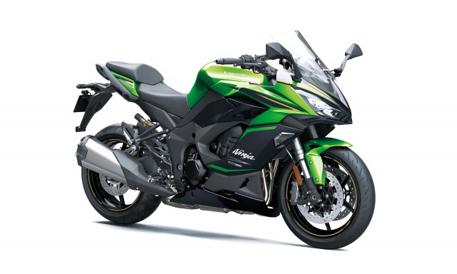 Premium Ελαστικά Μοτοσικλέτας Bridgestone BATTLAX HYPERSPORT S23, Αρχικός Εξοπλισμός για το Kawasaki