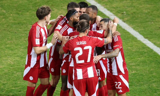 Περίπατος στο Φάληρο - Οριακό το ντέρμπι στο Περιστέρι και δυάδα φωτιά!