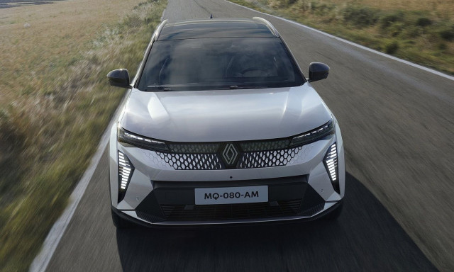 Το επόμενο Renault Clio θα είναι και ηλεκτρικό