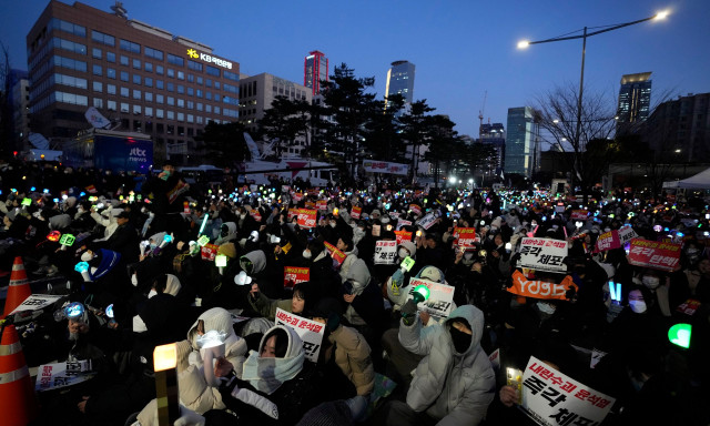 Νότια Κορέα: Παραιτήθηκε και ο υπουργός Εσωτερικών μετά το φιάσκο του στρατιωτικού νόμου
