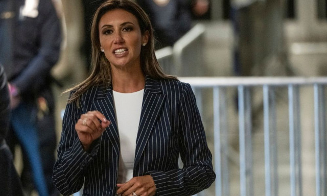 Αλίνα Χάμπα: Ποια είναι η 40χρονη δικηγόρος του Τραμπ που ανέλαβε χρέη συμβούλου