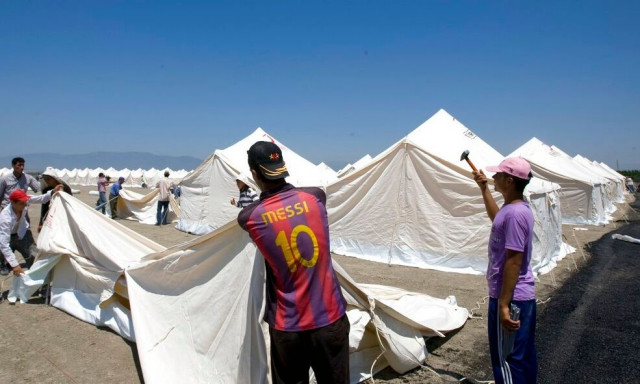 Συρία: Χιλιάδες πρόσφυγες στην Τουρκία επιστρέφουν σπίτια τους μετά την πτώση του Άσαντ