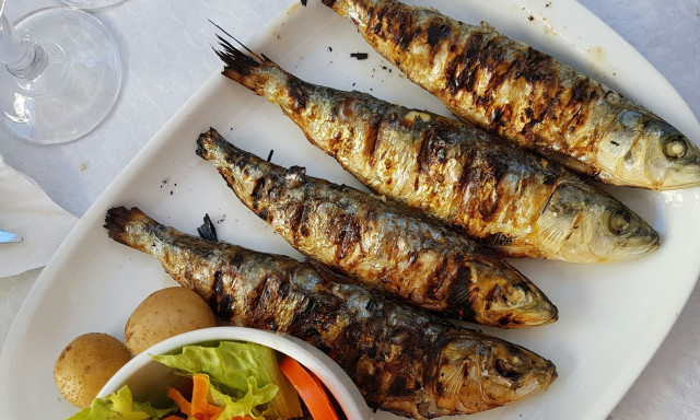 Νηστεία Χριστουγέννων: Πότε σταματάμε να τρώμε ψάρι;