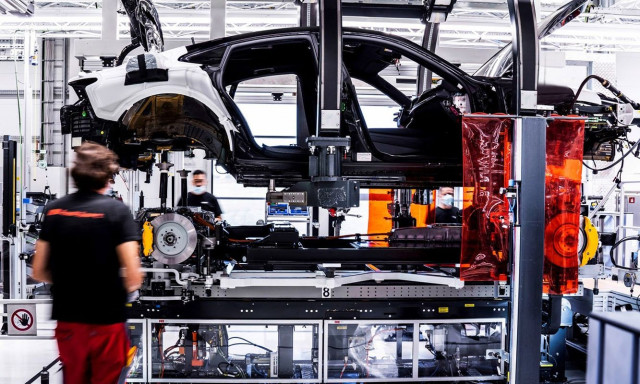 Η ΕΕ βάζει φρένο στις made in China μπαταρίες