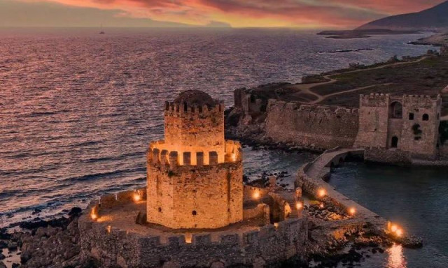Μεθώνη: Το εντυπωσιακό Κάστρο που «μαγεύει» μικρούς και μεγάλους