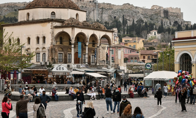 Economist: Νέα διάκριση για την Ελλάδα – Βρίσκεται μέσα στις πέντε κορυφαίες οικονομίες παγκοσμίως