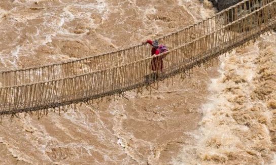 Περού: Υπάρχει γέφυρα των Ίνκας που χρησιμοποιείται ακόμα