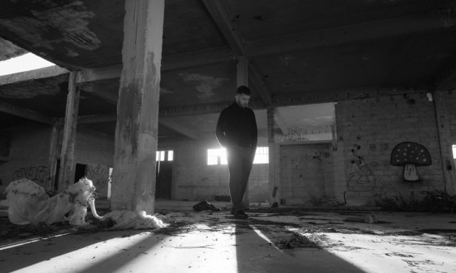 Πιλάτος Κουνατίδης: Το νέο του τραγούδι «Μοίρα μου» φέρει την υπογραφή του Γιώργου Μουκίδη