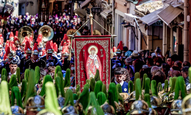 Άγιος Σπυρίδωνας: Με λαμπρότητα εορτάσθηκε στην Κέρκυρα ο πολιούχος του νησιού