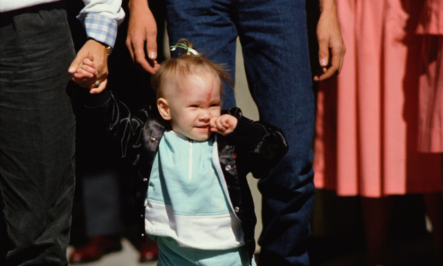 Πραγματικός εφιάλτης: Ένα παιδί έπεσε και κόλλησε σε σωλήνα για 58 ώρες - Πώς σώθηκε