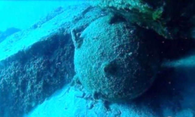 Πάτρα: Αυτή είναι «ψαριά»! - Αλιείς «ψάρεψαν» νάρκη 250 κιλών - Επιχείρηση του Πολεμικού Ναυτικού