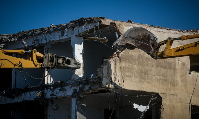 Αυθαίρετα: Έρχεται μπαράζ κατεδαφίσεων - Όλα όσα πρέπει να γνωρίζετε